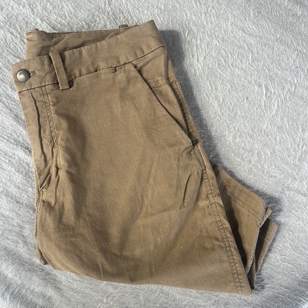 LuluLemon men’s shorts